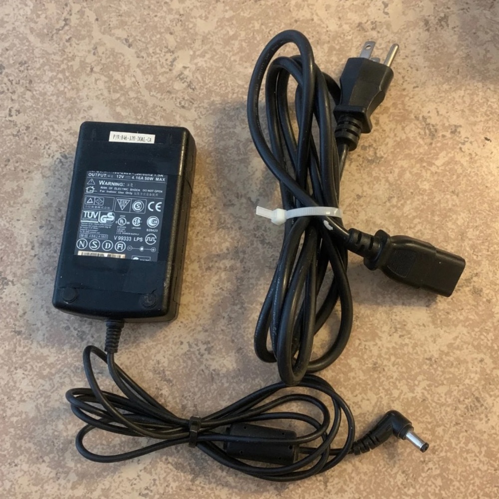 AC Adapter Charger For Laptop/Monitor